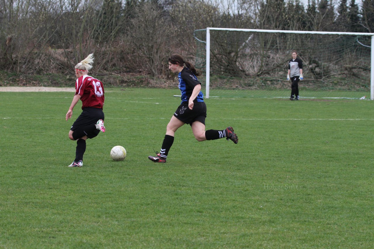 Bild 52 - Frauen am 3.4.11